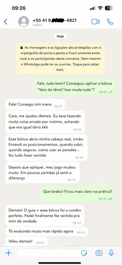 Print de depoimento: aluno vindo do tênis diz que o guia fez o padel finalmente fazer sentido e evoluiu mais rápido